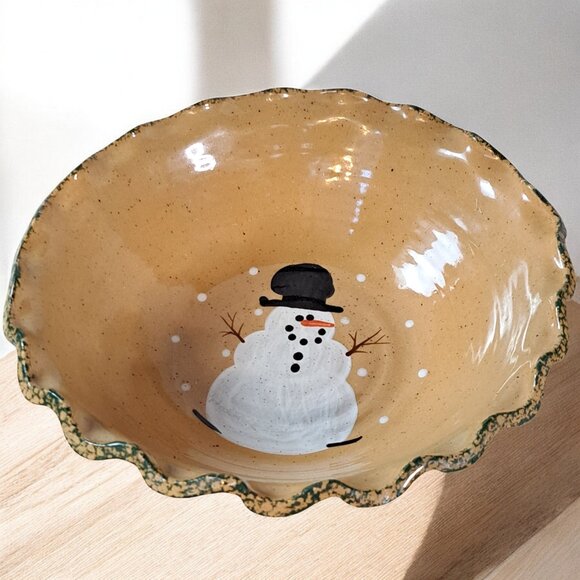 Three Rivers Pottery Scalloped Ruffled Edge Snowman Serving Bowl 1990 Linda 10" - Picture 1 of 8